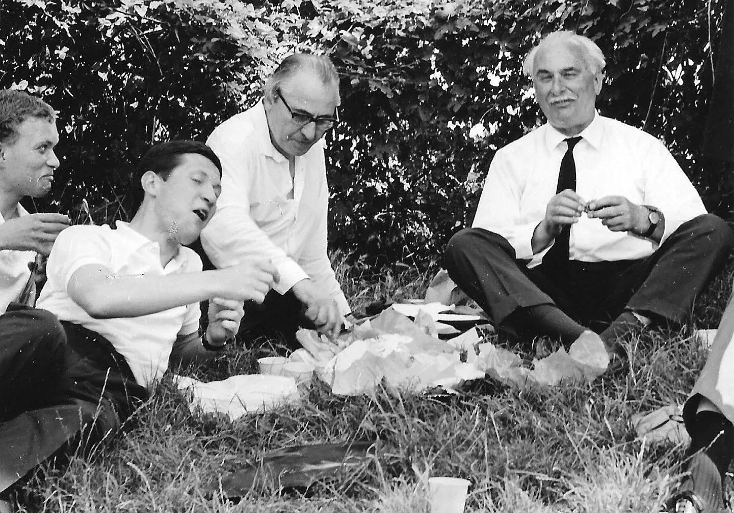 Exkursion mit seinen Studenten, Wien, 1960er Jahre